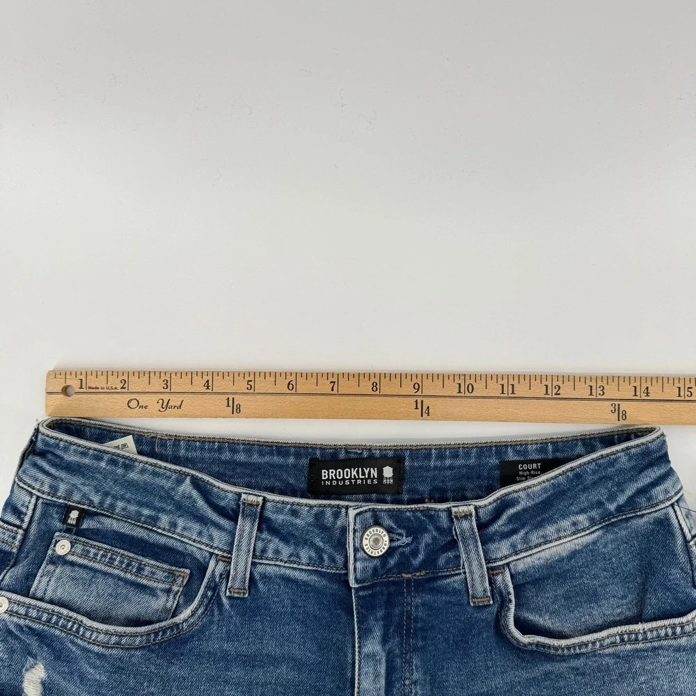 Brooklyn Industries Court Jeans Mens 29 Blue Slim Straight Distressed Raw Hem
